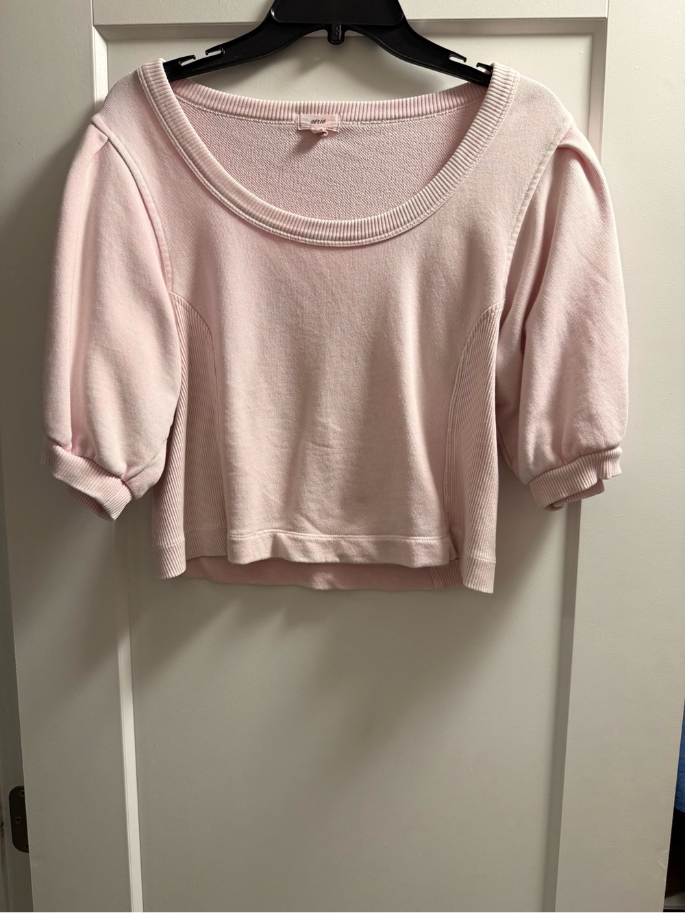 Women's Pink Scoop Neck Puff Sleeve Top